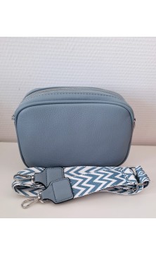 navy blue bag with pattern belt