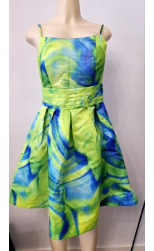 green dress with blue accent