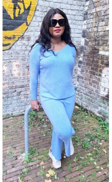 Ensemble pull bleu ciel /...