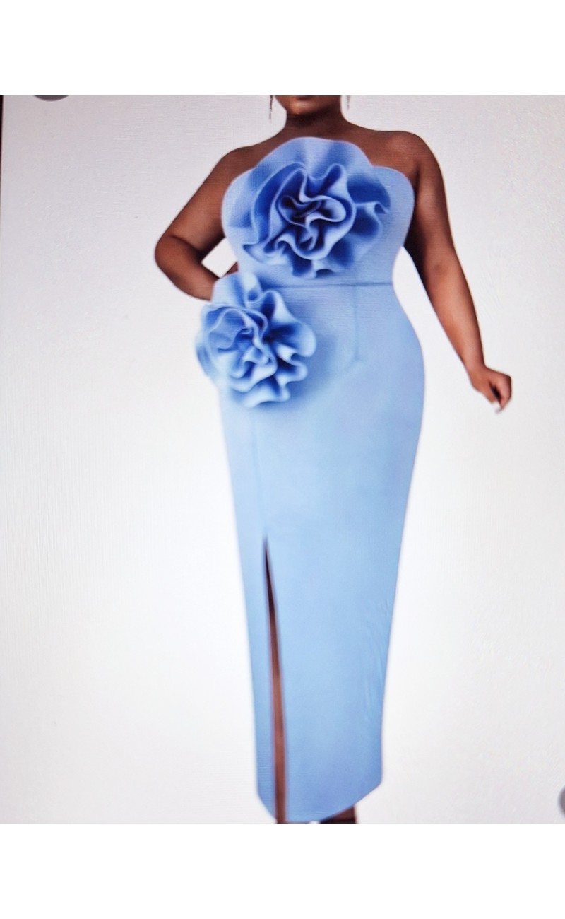 Robe moulante bleu  sans manches a fleurs , fendue sur le côté