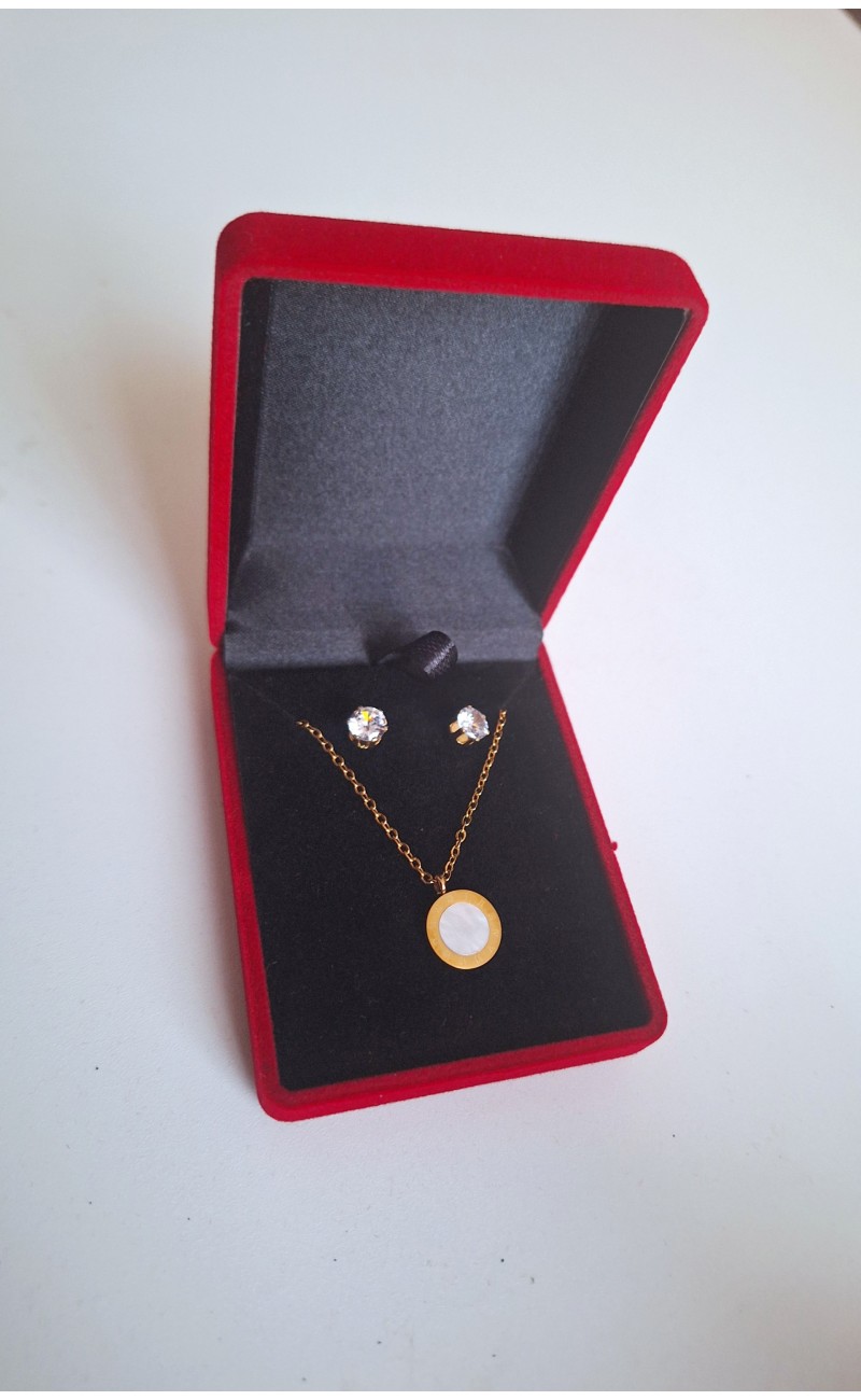 Coffrets Bijoux  Boucles et Chaines En Plusieurs Motifs