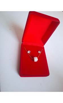 Coffrets Bijoux  Boucles et Chaines En Plusieurs Motifs
