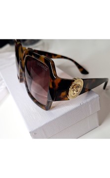 Brown sunglasses