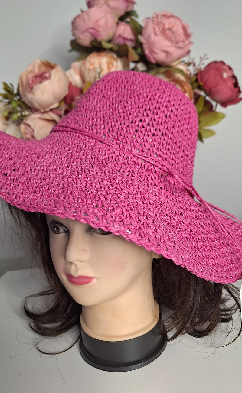 Fuchsia hat