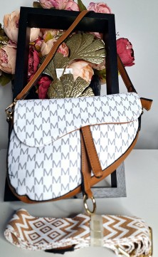 White shoulder bag