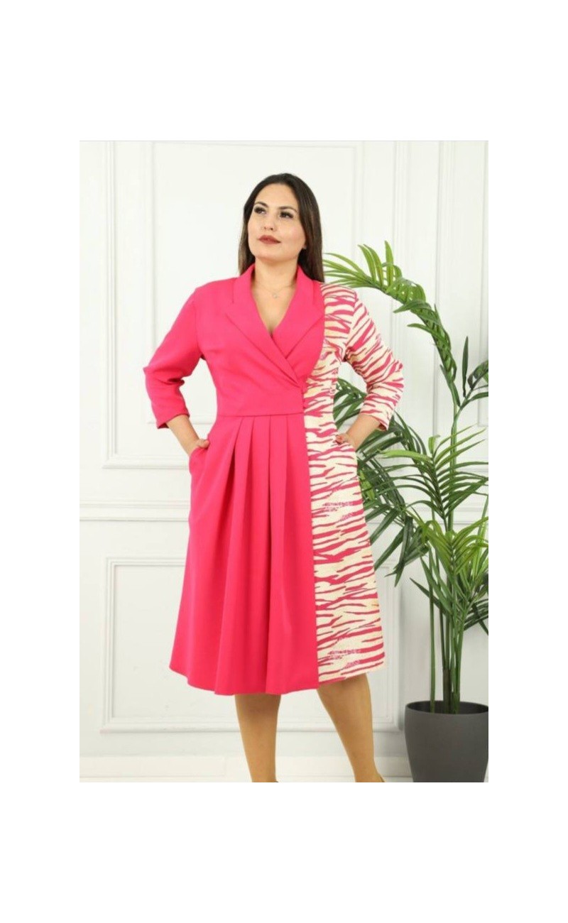 Folded dress two colours, two buttons double coloured on the middle