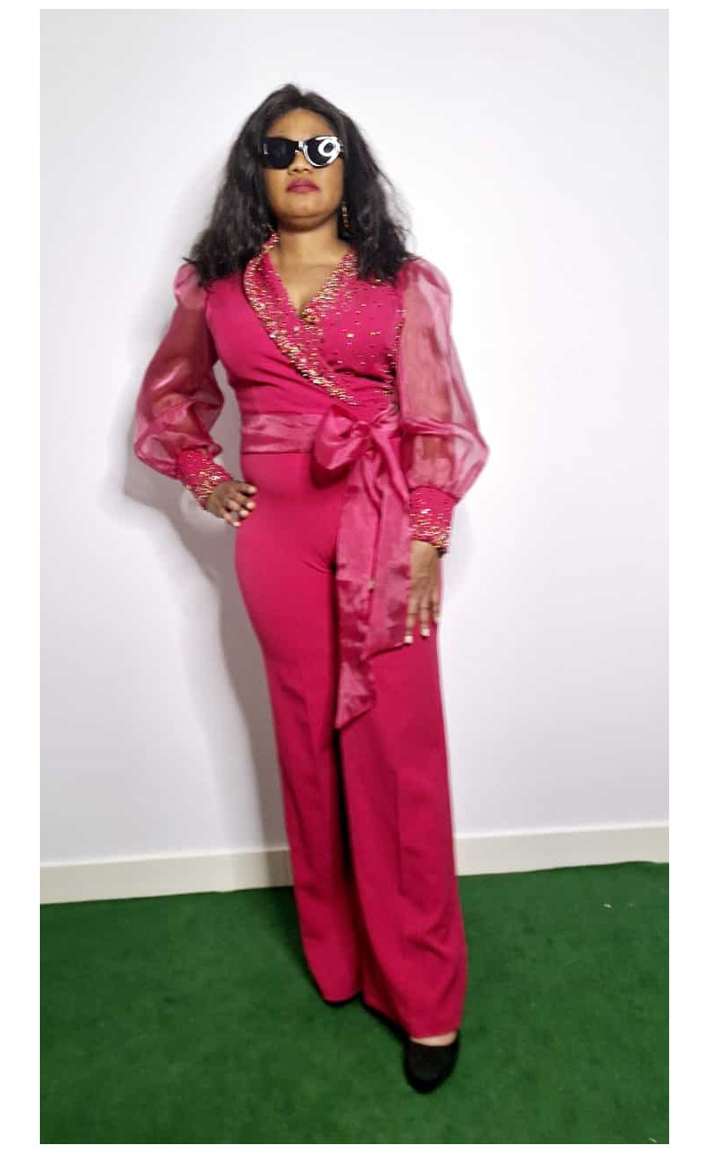Combination with pearls on shirt and sleeves organza