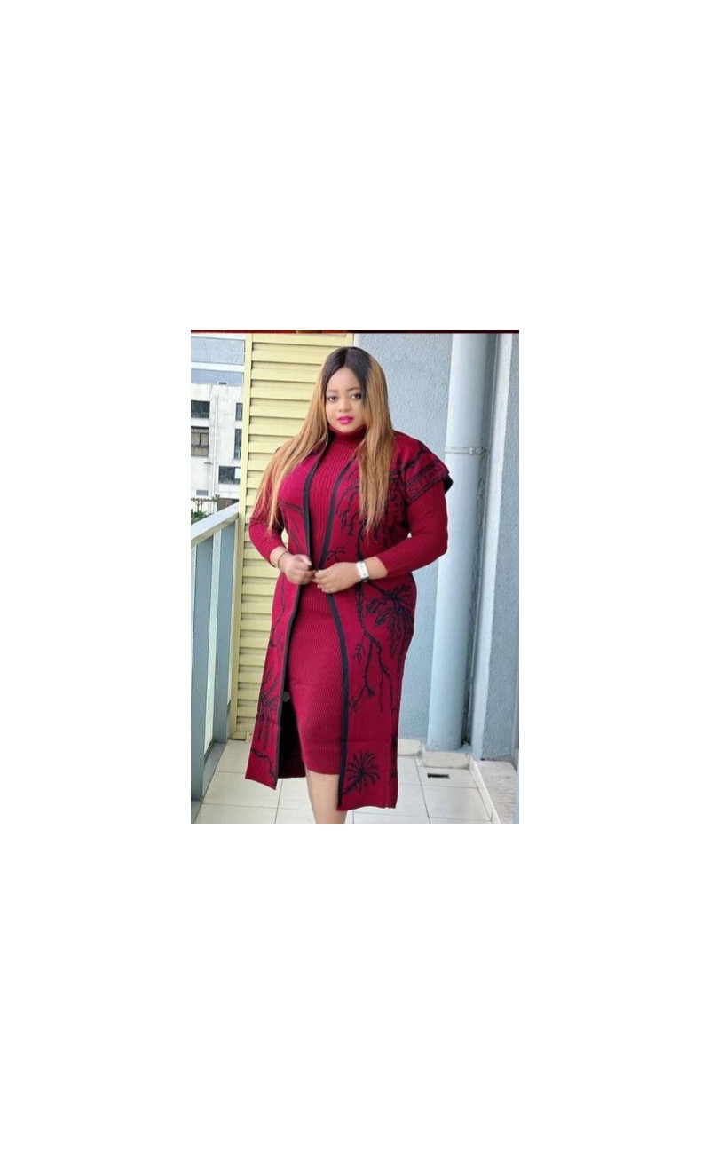 ensemble robe pull rouge  bordeau/ longues manches / débardeur taille unique