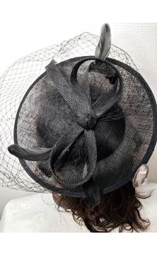 chapeau de cérémonie noire...