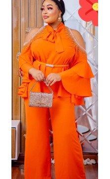 orange set, open shoulders...